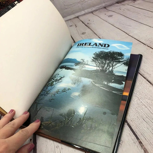 vintage IRELAND a picture book to remember her by 1978 - Picture 4 of 7